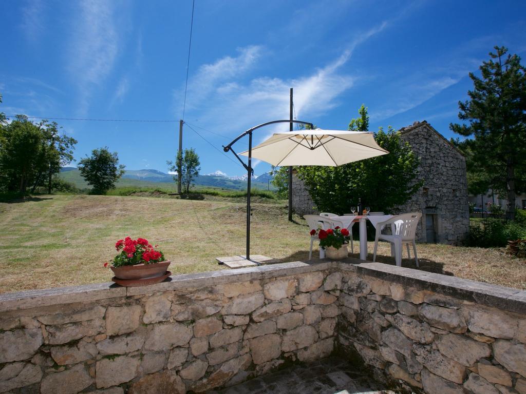 Val Giardino Vintage Cottage Roccamorice Rum bild